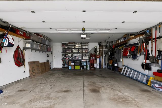 7329 Summer Lea Court, Indianapolis, IN 46217