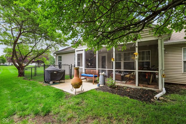 7329 Summer Lea Court, Indianapolis, IN 46217