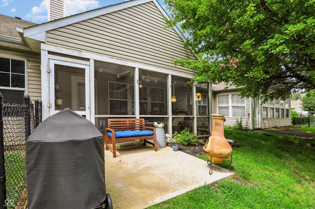 7329 Summer Lea Court, Indianapolis, IN 46217