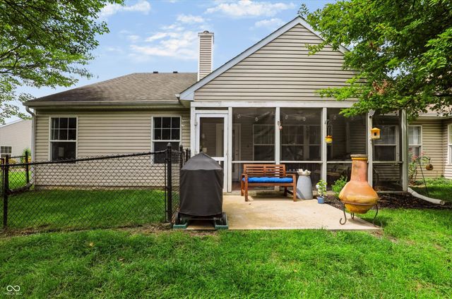 7329 Summer Lea Court, Indianapolis, IN 46217