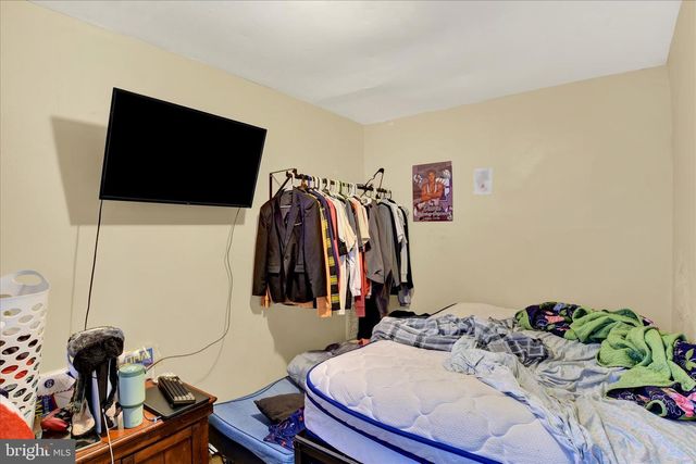 1409 BERRYHILL ST, Harrisburg, PA 17104