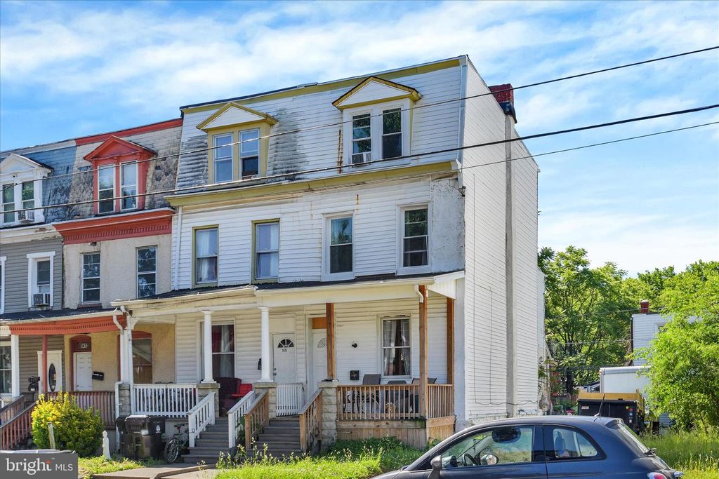 1409 BERRYHILL ST, Harrisburg, PA 17104