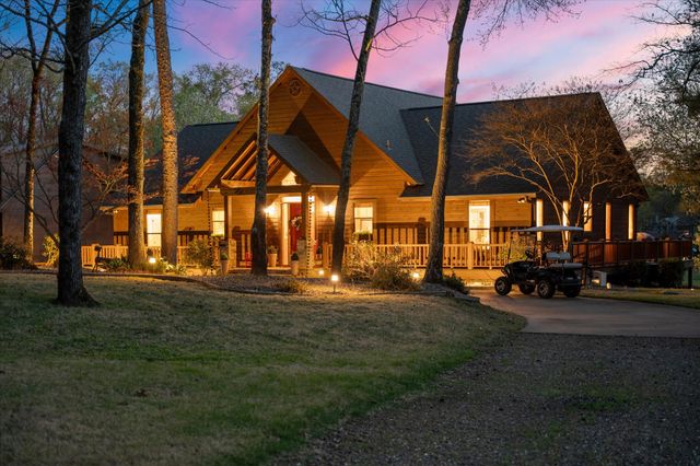 185 King Club Boulevard, Scroggins, TX 75480