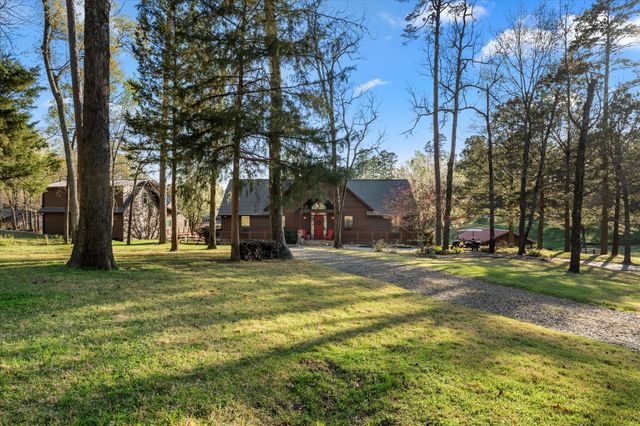 185 King Club Boulevard, Scroggins, TX 75480