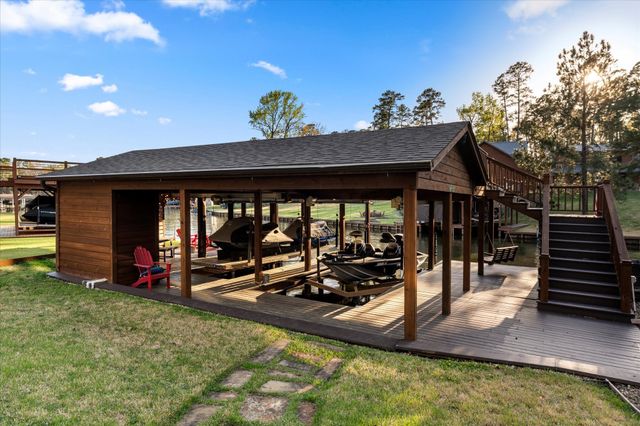 185 King Club Boulevard, Scroggins, TX 75480