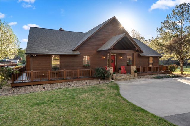 185 King Club Boulevard, Scroggins, TX 75480