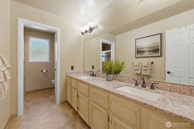 3420 9th Avenue Ct NW, Gig Harbor, WA 98335