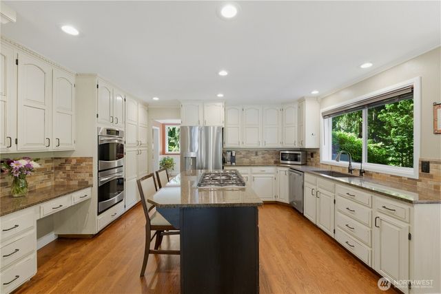 3420 9th Avenue Ct NW, Gig Harbor, WA 98335