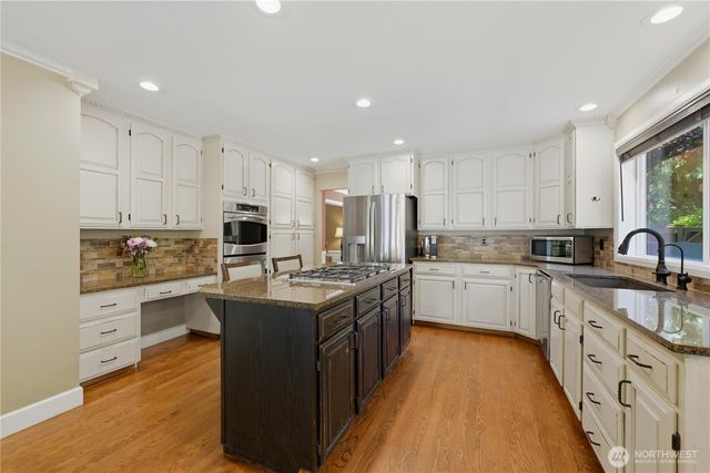 3420 9th Avenue Ct NW, Gig Harbor, WA 98335