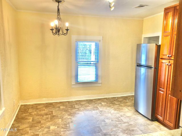 1009 Liberty Circle, Jonesborough, TN 37659