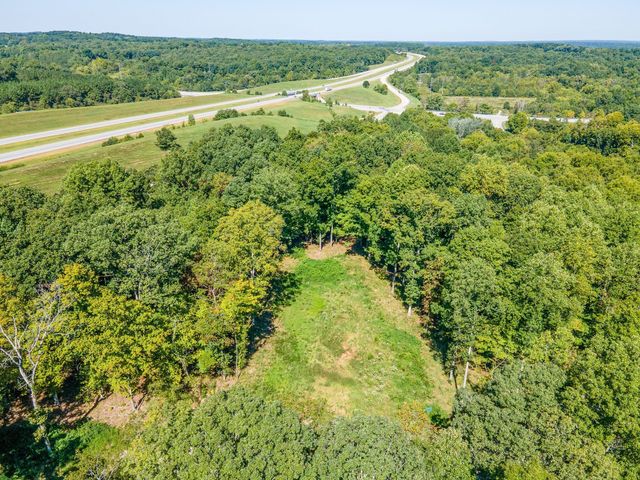 7483 Liberty Rd, Fairview, TN 37062