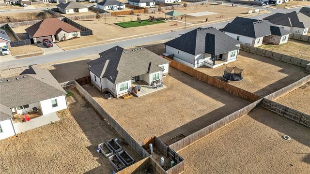 421 N Otoe Street, Farmington, AR 72730