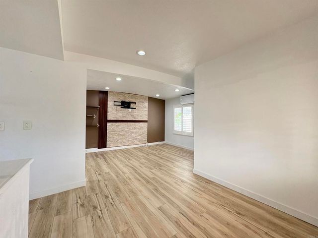 1174 E Main St 103, El Cajon, CA 92021