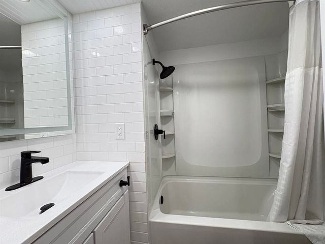 1174 E Main St 103, El Cajon, CA 92021
