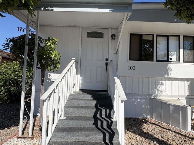 1174 E Main St 103, El Cajon, CA 92021