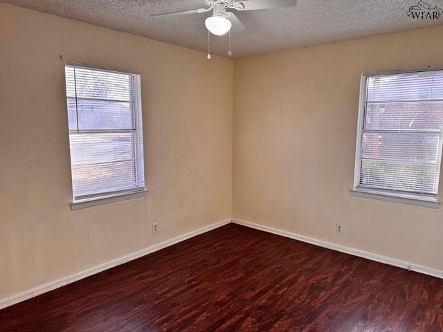 1612 PHOENIX DRIVE, Wichita Falls, TX 76306