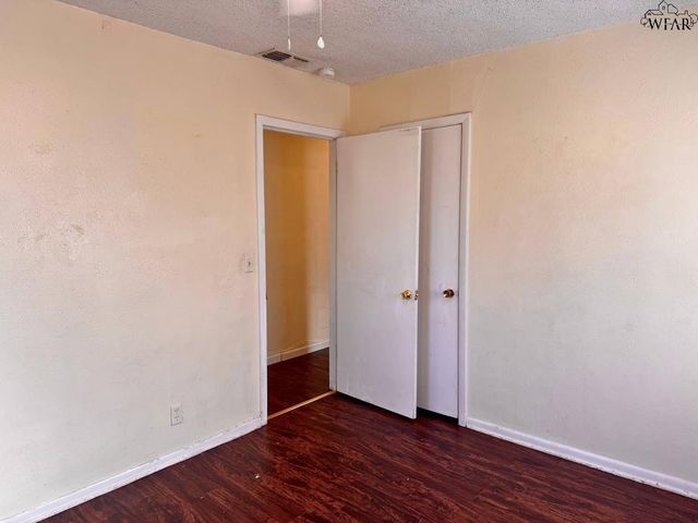 1612 PHOENIX DRIVE, Wichita Falls, TX 76306