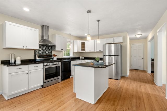 3 Moore Drive, Millbury, MA 01527