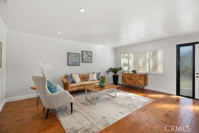 2005 Via Mariposa B, Laguna Woods, CA 92637