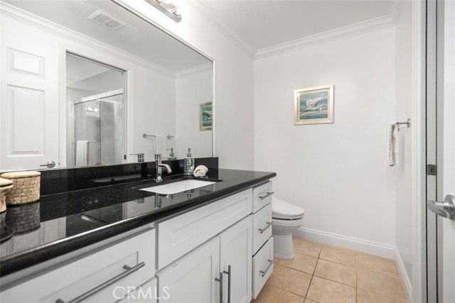 2005 Via Mariposa B, Laguna Woods, CA 92637