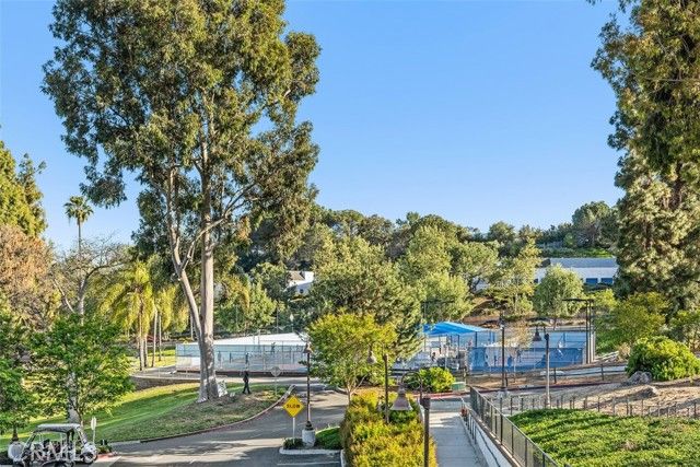 2005 Via Mariposa B, Laguna Woods, CA 92637