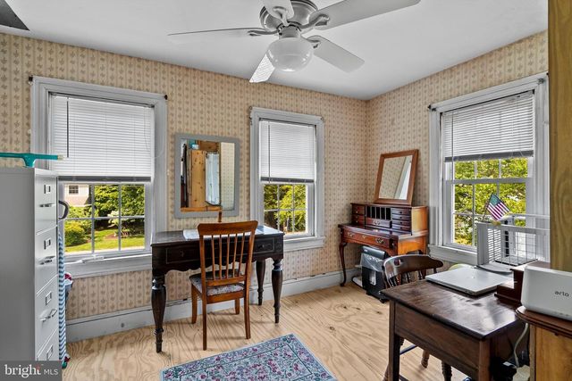 17 MAIN ST, Port Republic, NJ 08241