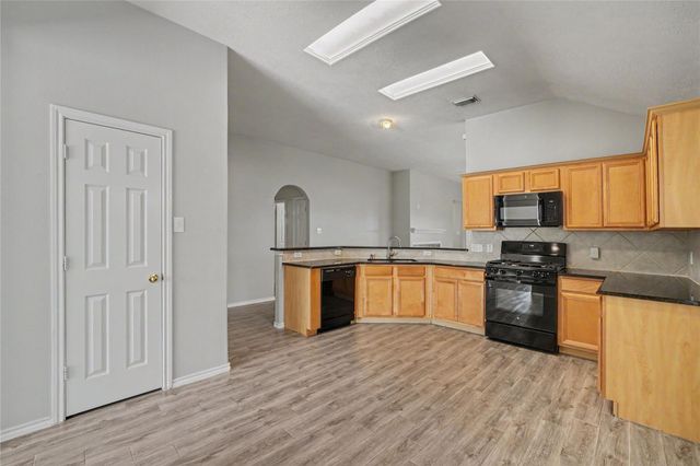 10727 Acacia Forest Trail, Houston, TX 77089