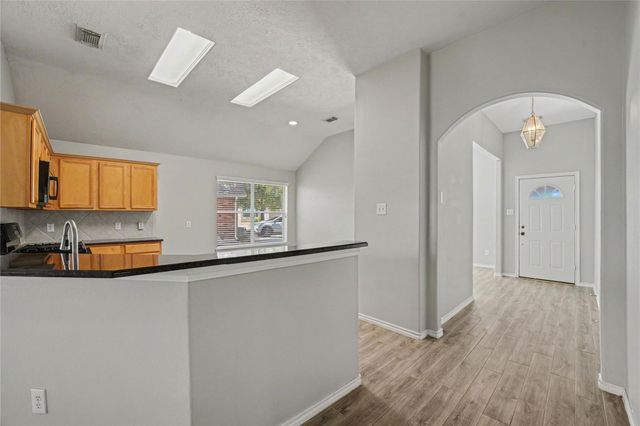 10727 Acacia Forest Trail, Houston, TX 77089