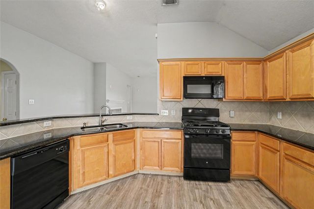 10727 Acacia Forest Trail, Houston, TX 77089