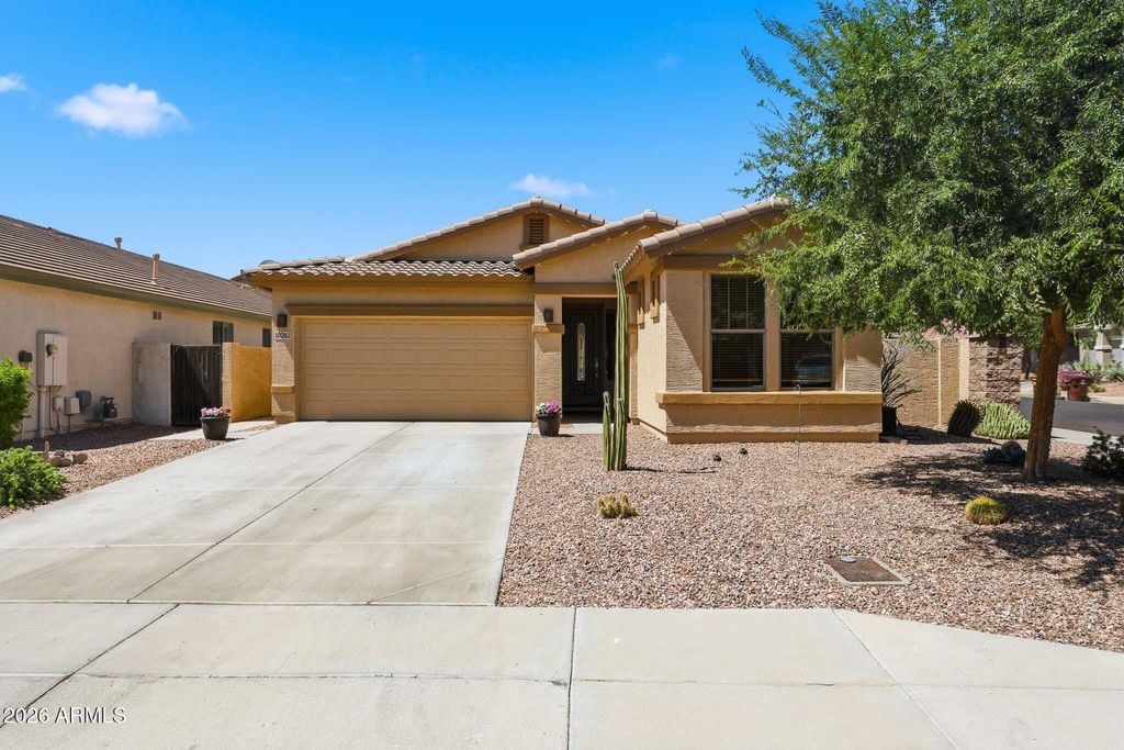 10262 W FOOTHILL Drive, Peoria, AZ 85383