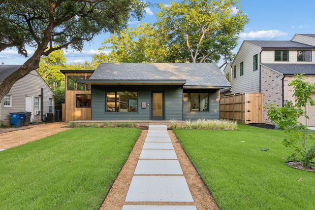 9028 Santa Clara Drive, Dallas, TX 75218