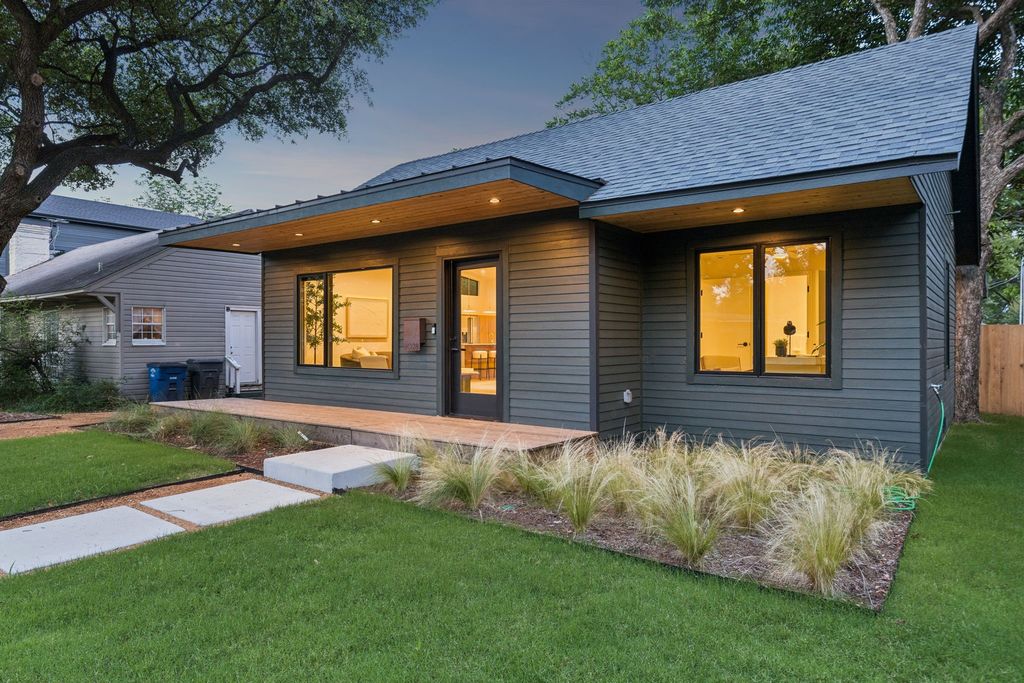 9028 Santa Clara Drive, Dallas, TX 75218