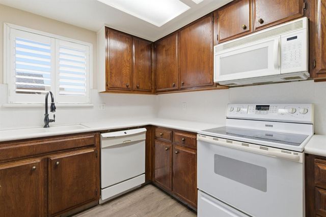 705 Brandywine Dr, Lodi, CA 95240