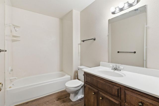 705 Brandywine Dr, Lodi, CA 95240