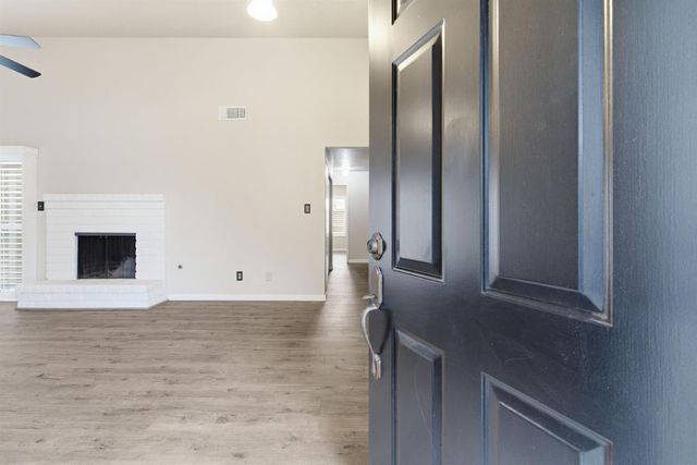 705 Brandywine Dr, Lodi, CA 95240