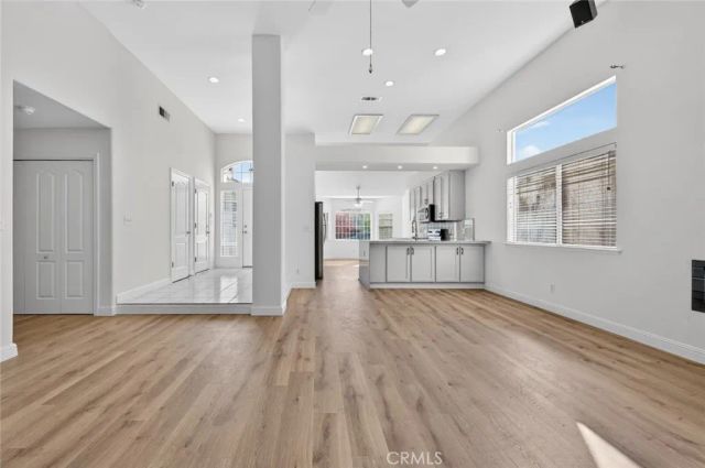10291 N Whitney, Fresno, CA 93730