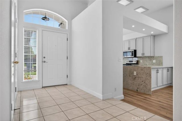 10291 N Whitney, Fresno, CA 93730