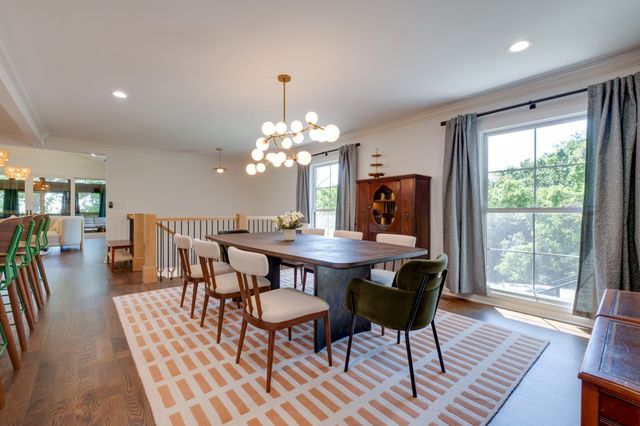 860 Lakemont Dr, Nashville, TN 37220