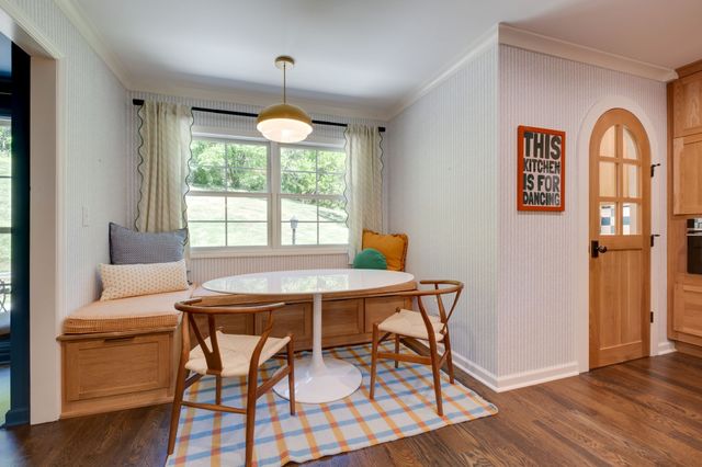 860 Lakemont Dr, Nashville, TN 37220