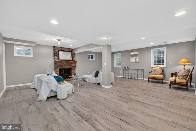 1602 LEMONTREE LN, Silver Spring, MD 20904