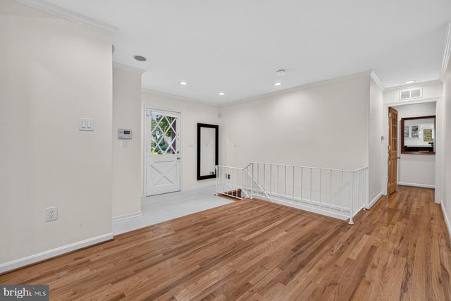 1602 LEMONTREE LN, Silver Spring, MD 20904