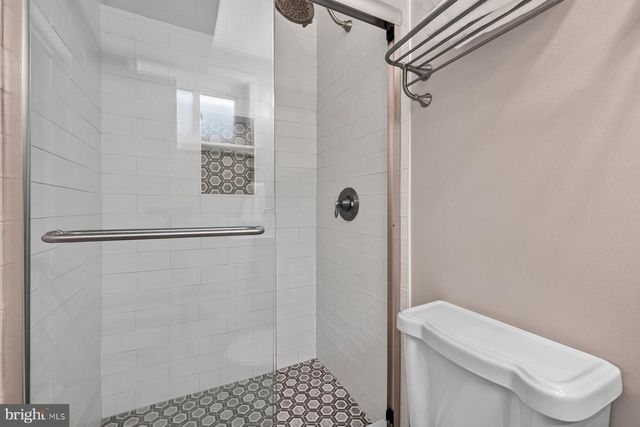 1602 LEMONTREE LN, Silver Spring, MD 20904