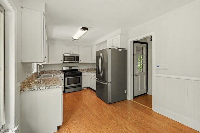 2381 Chatham Road, Akron, OH 44313