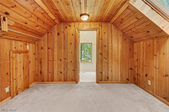 2381 Chatham Road, Akron, OH 44313
