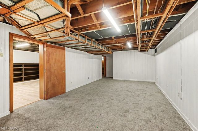 2381 Chatham Road, Akron, OH 44313