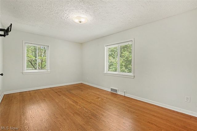 2381 Chatham Road, Akron, OH 44313