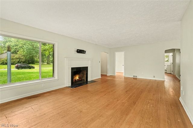 2381 Chatham Road, Akron, OH 44313