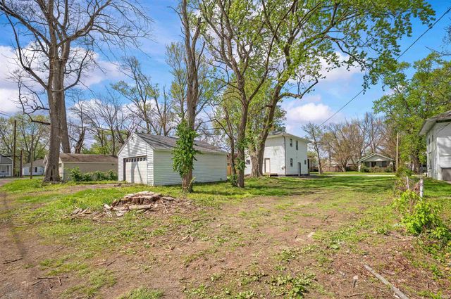 1214 Cedar Street, South Bend, IN 46617