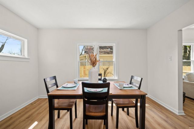 1214 Cedar Street, South Bend, IN 46617