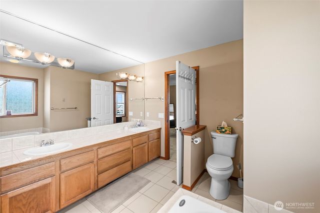 5715 82nd Avenue Ct W, University Place, WA 98467